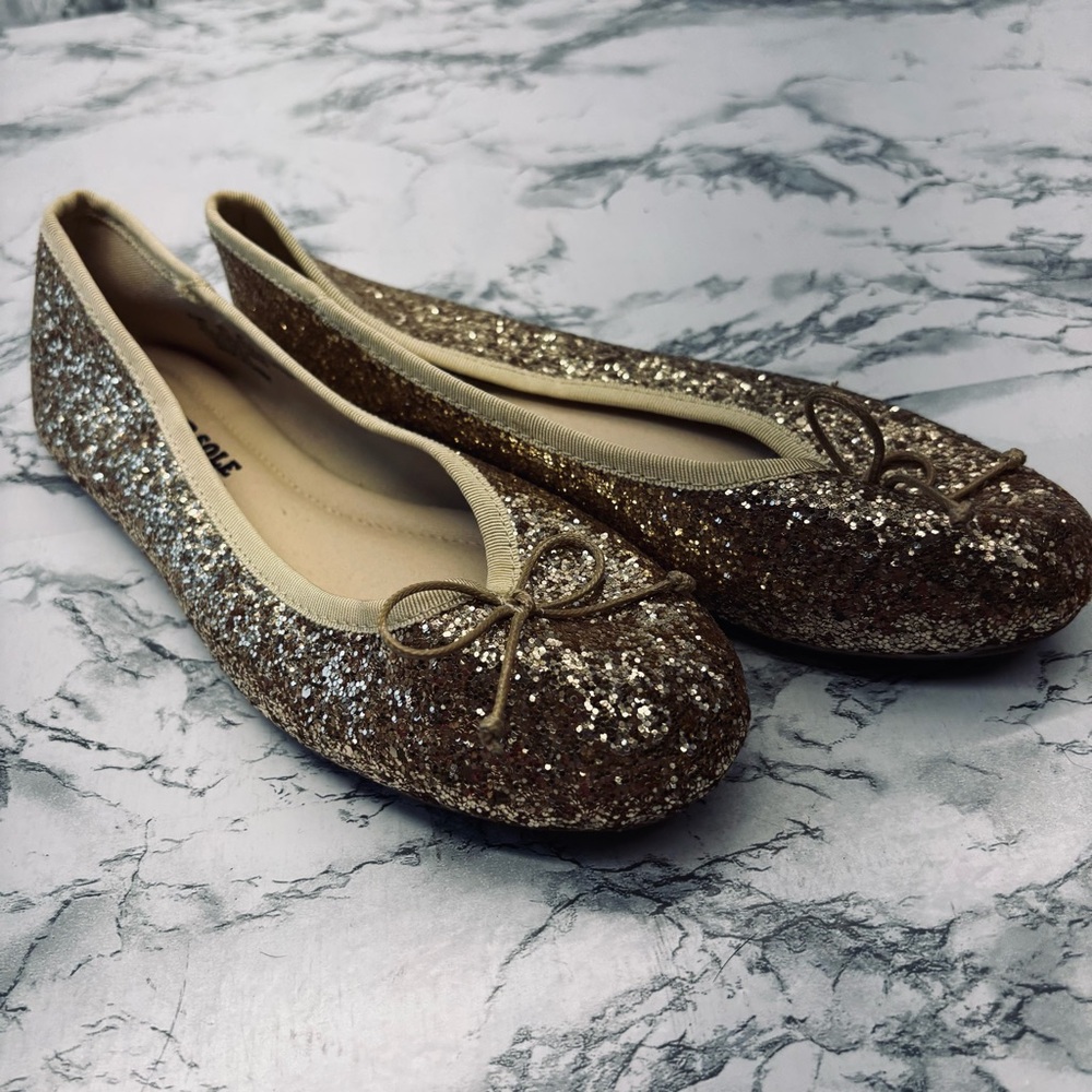 Fever Sole Sparkling Sequins Gold Glitter Ballet Flats size 6.5